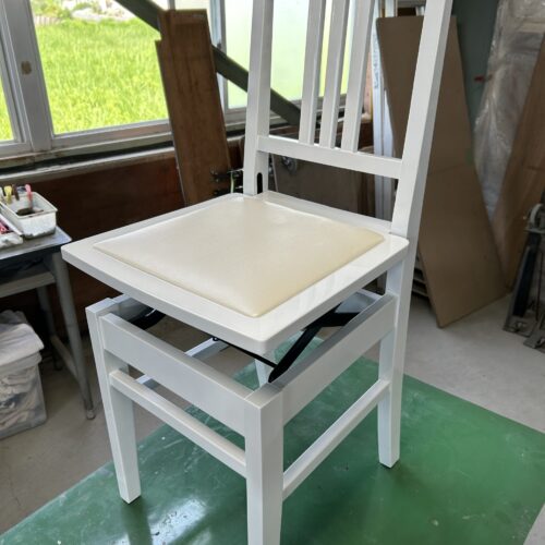 中古販売用トムソン椅子/ホワイト